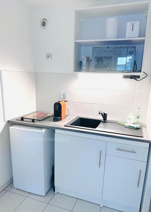 Апартаменты Studio Gare St Roch Avec Box De Garage Монпелье Экстерьер фото